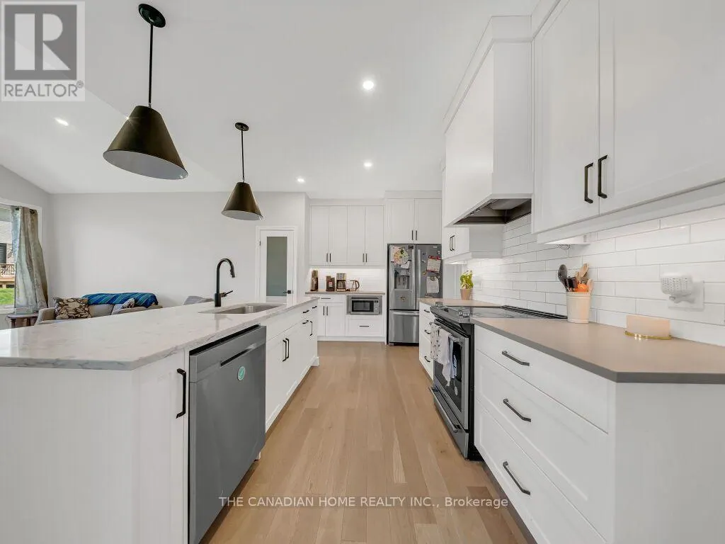 51 KEBA CRESCENT N