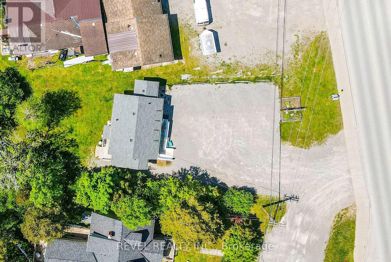7 KINGSWAY DRIVE