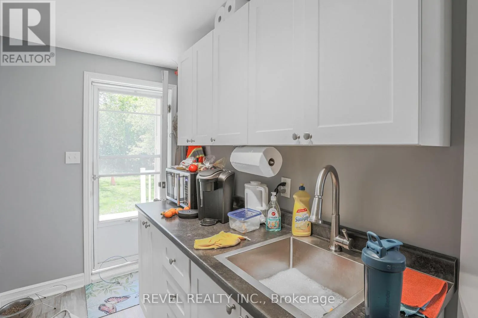 7 KINGSWAY DRIVE