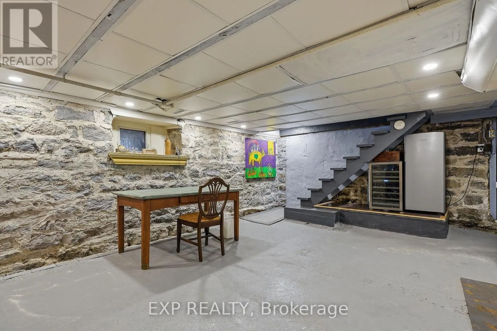 702 DOLLARD STREET