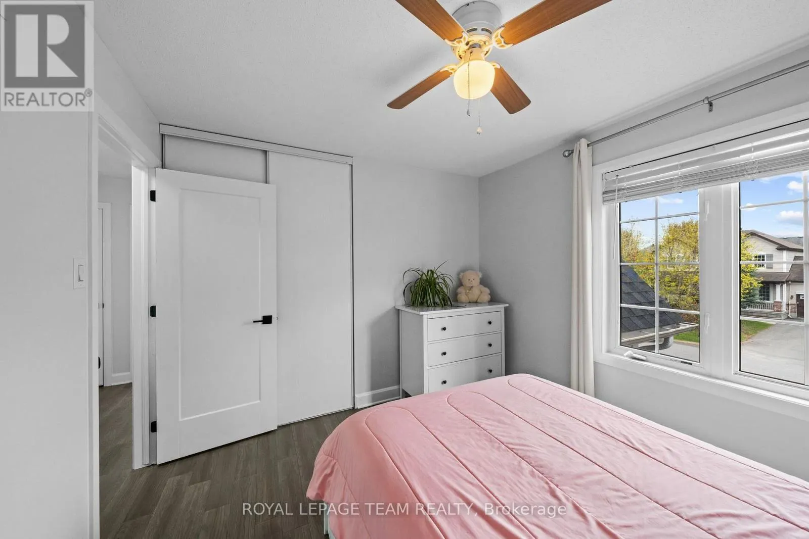 6936 MARY ANNE DRIVE
