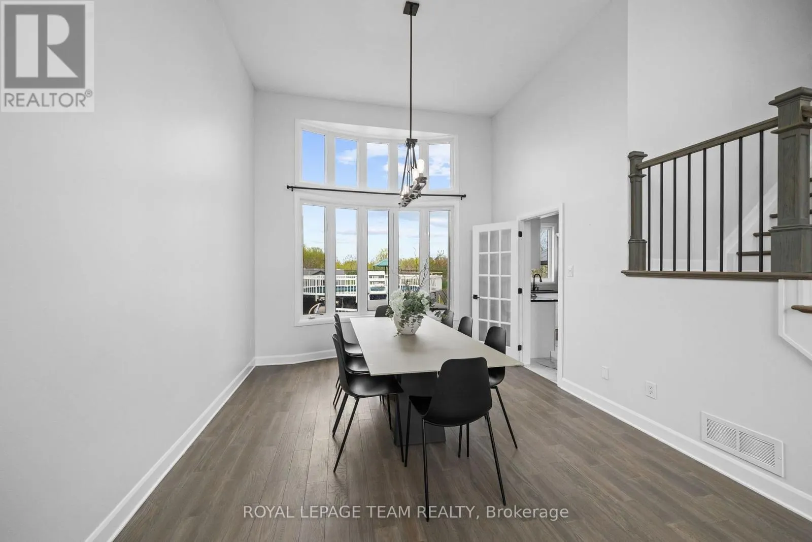 6936 MARY ANNE DRIVE