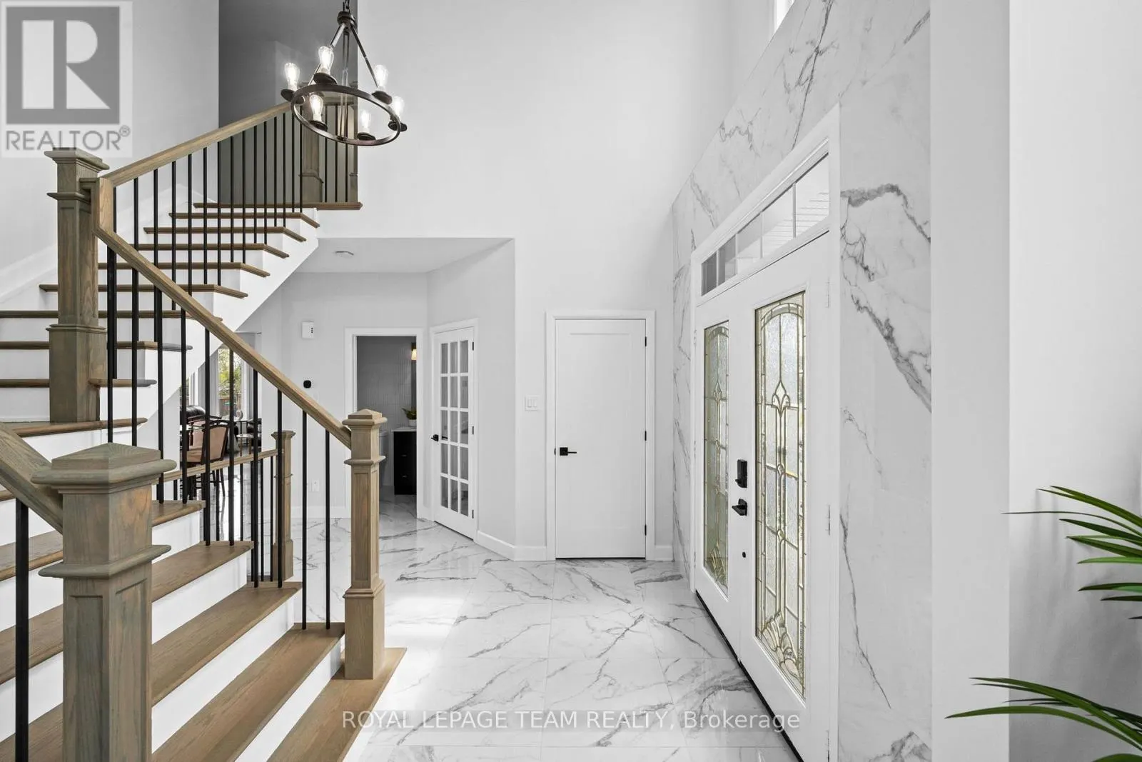 6936 MARY ANNE DRIVE