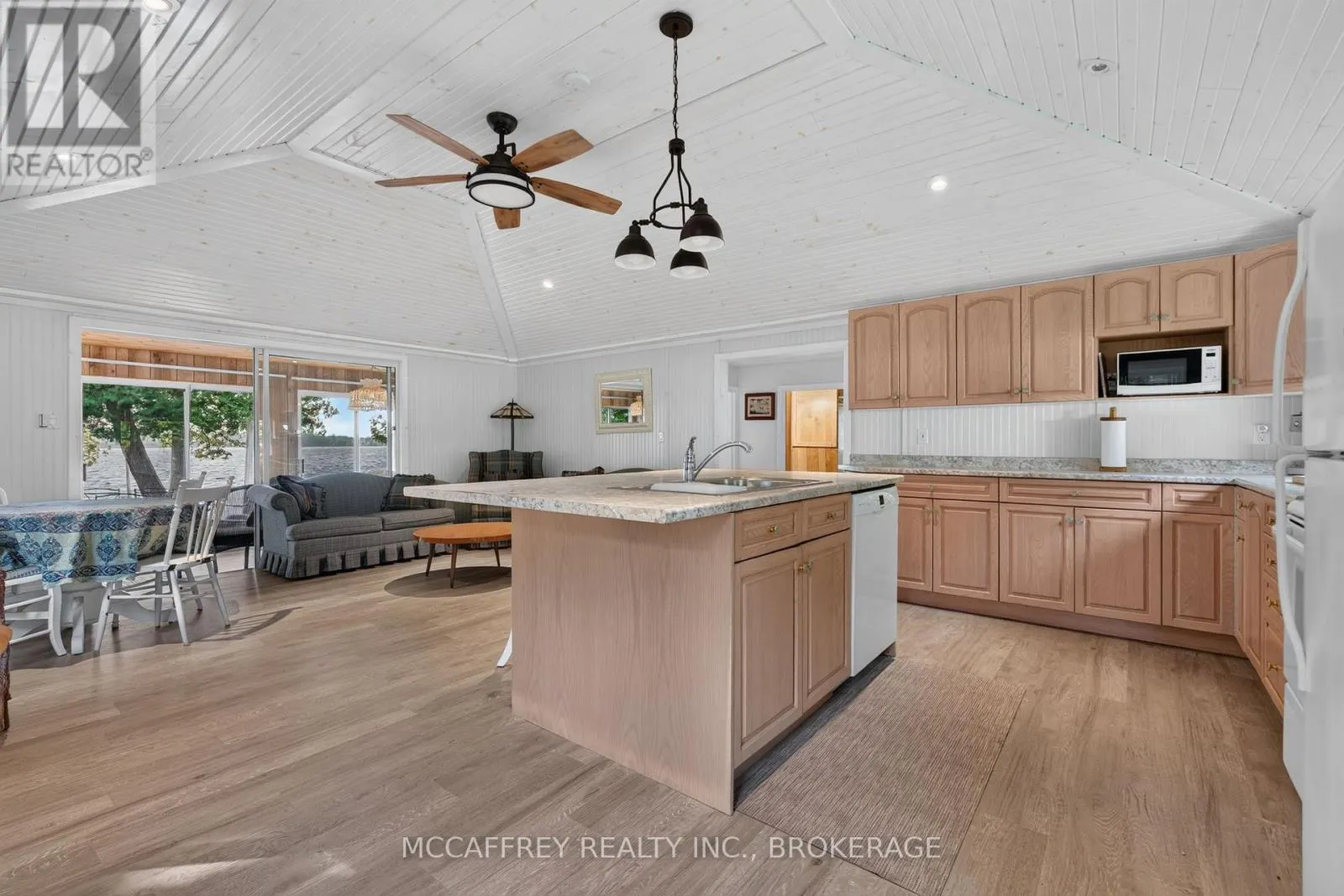 96 ISLANDVIEW LANE