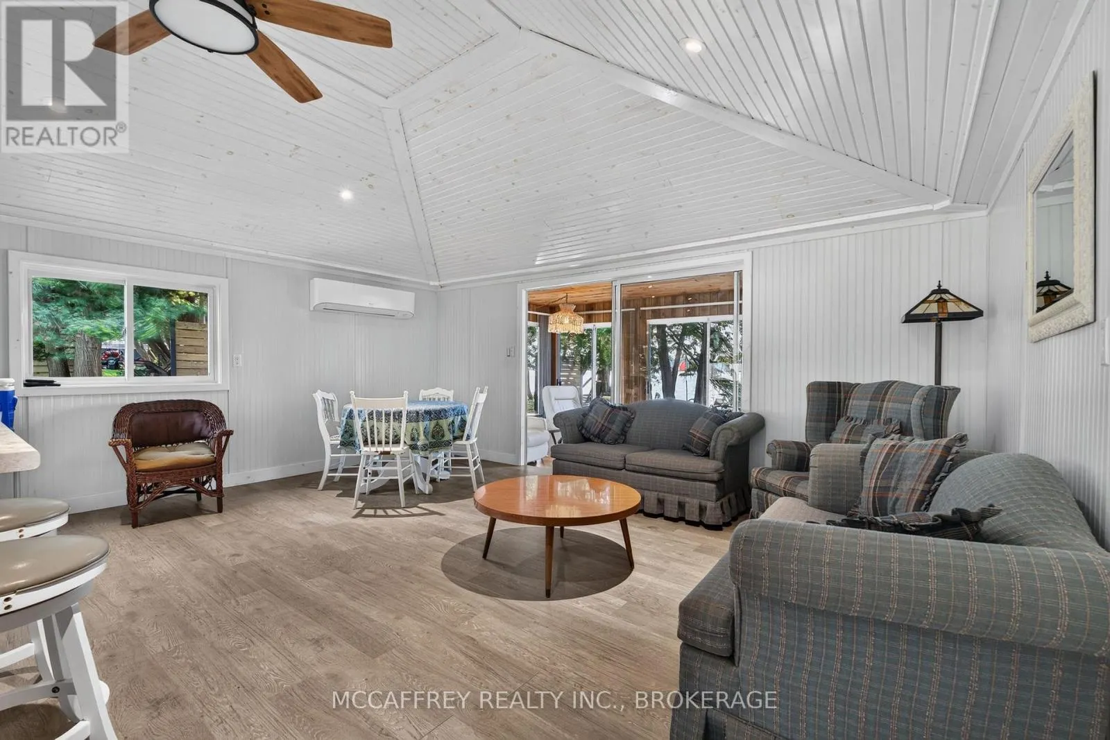 96 ISLANDVIEW LANE