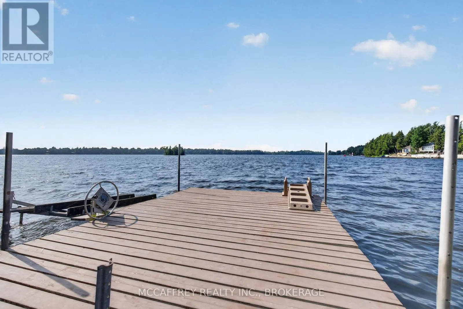 96 ISLANDVIEW LANE