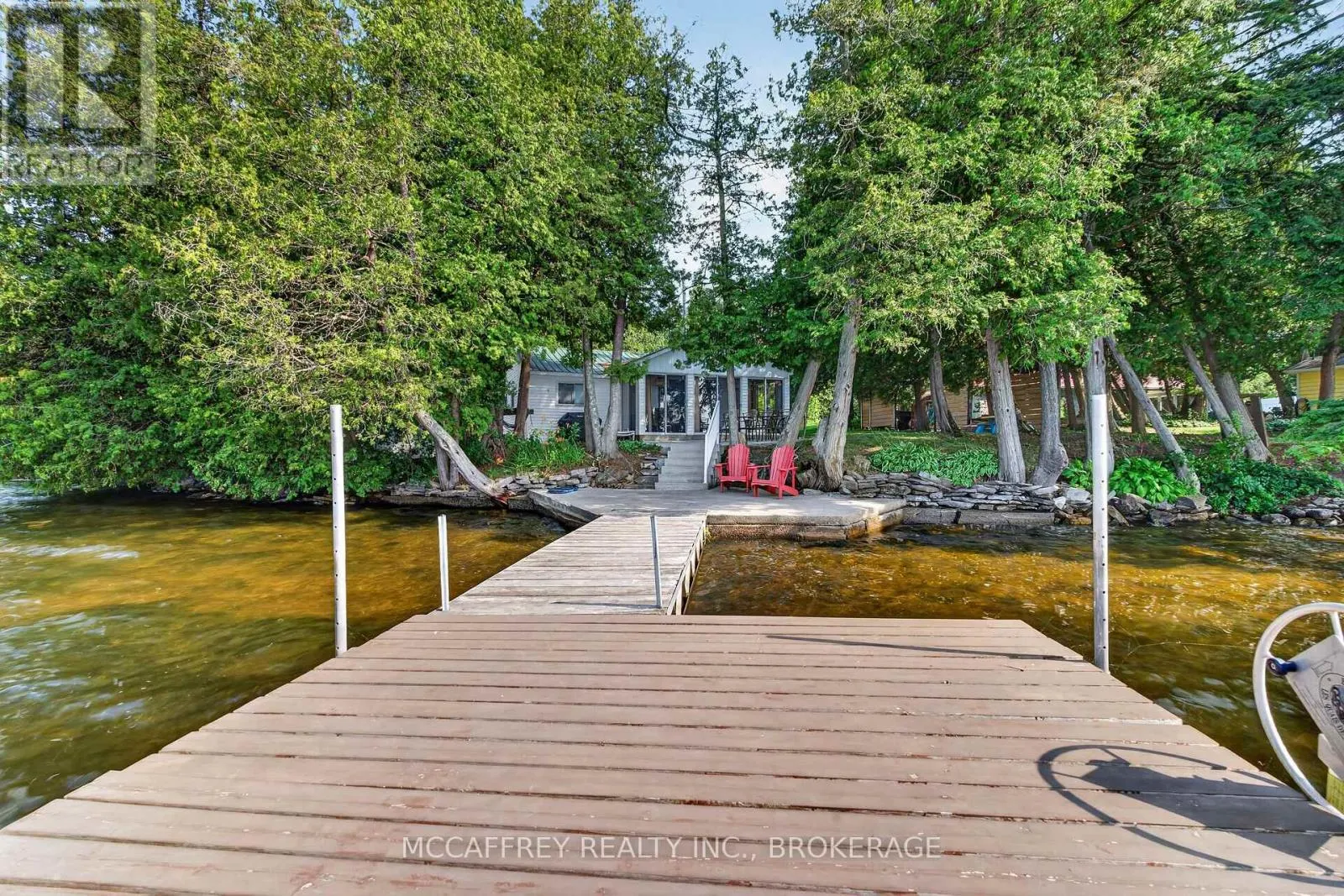 96 ISLANDVIEW LANE
