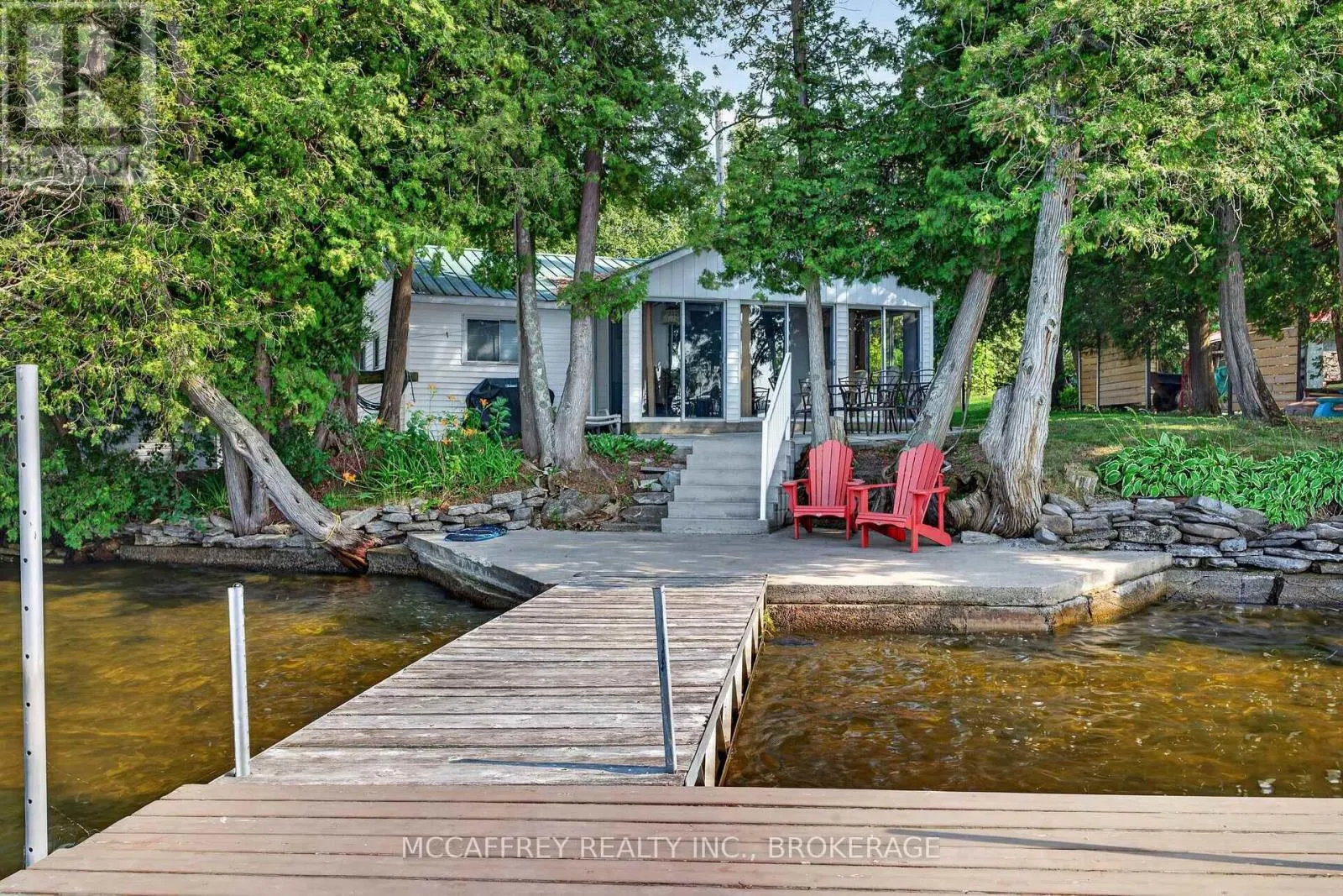 96 ISLANDVIEW LANE