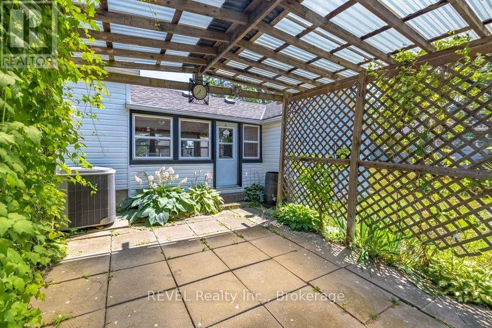 247 NICOLAS ROAD