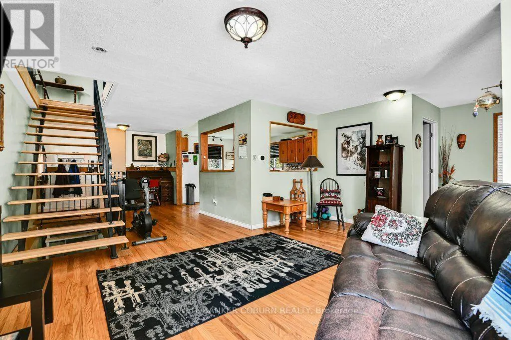 5094 BRUNET ROAD