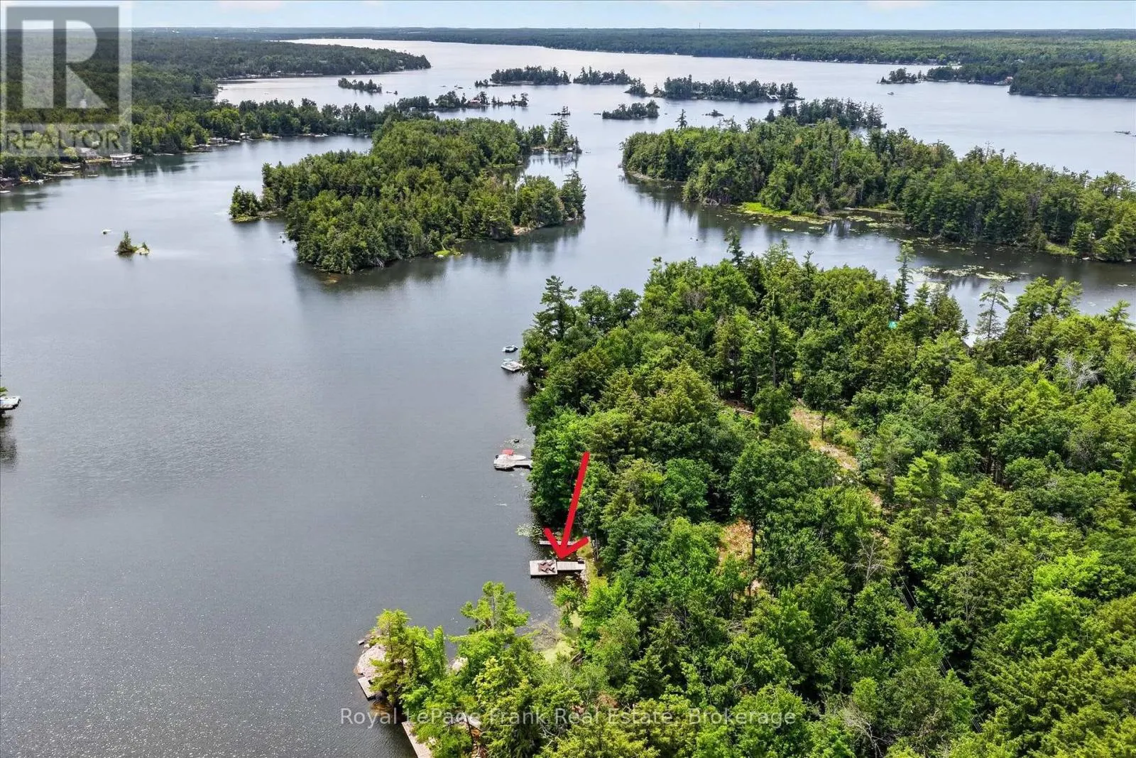 442 ISLAND 7 STONEY LAKE