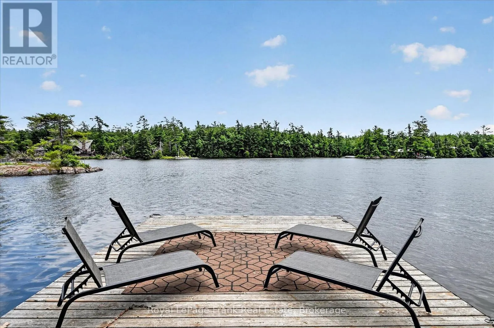 442 ISLAND 7 STONEY LAKE