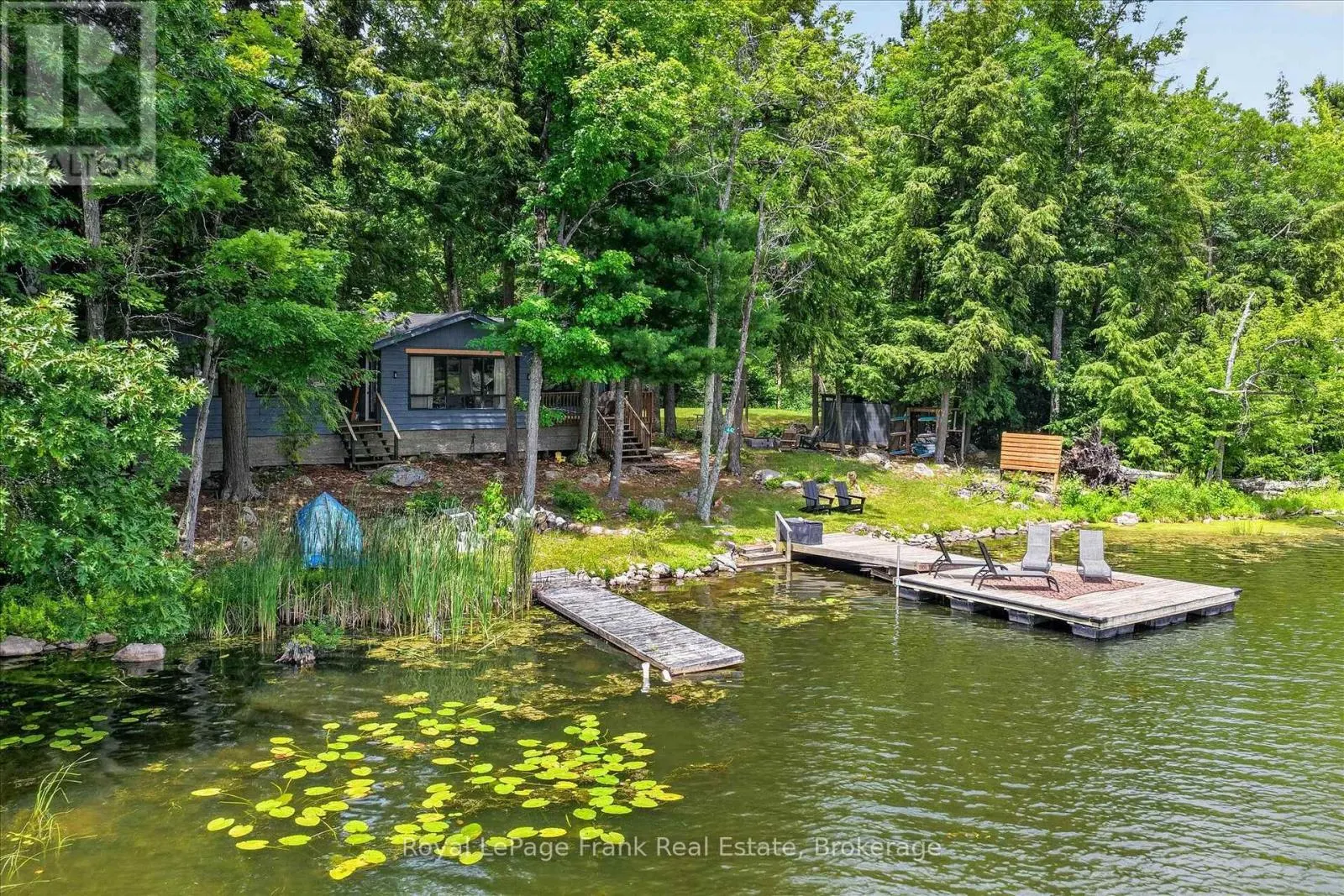 442 ISLAND 7 STONEY LAKE