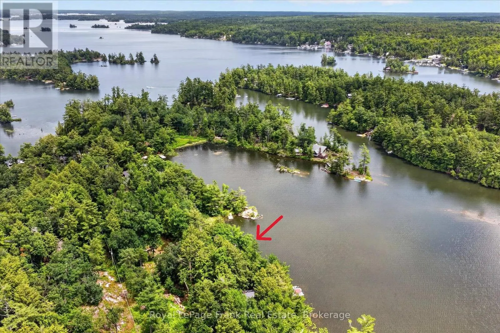 442 ISLAND 7 STONEY LAKE