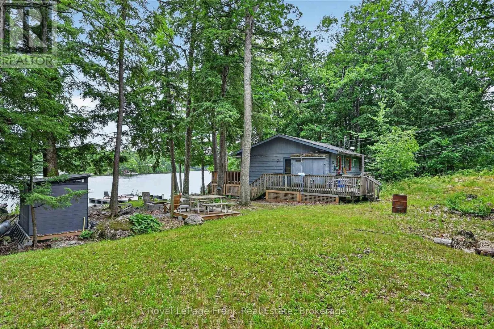 442 ISLAND 7 STONEY LAKE
