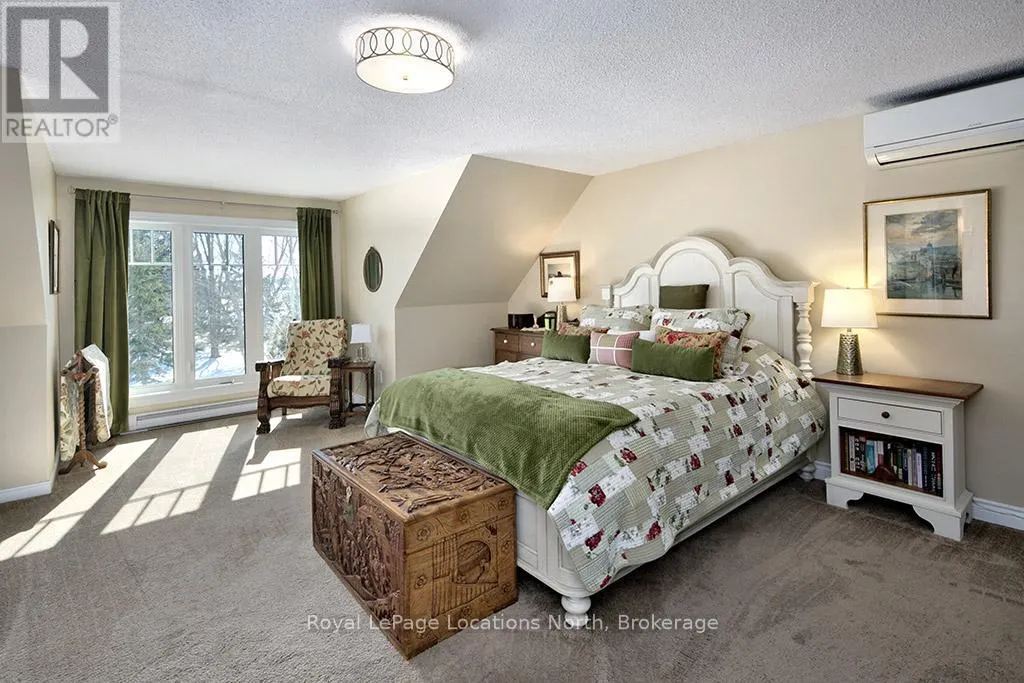 248 ST. VINCENT CRESCENT