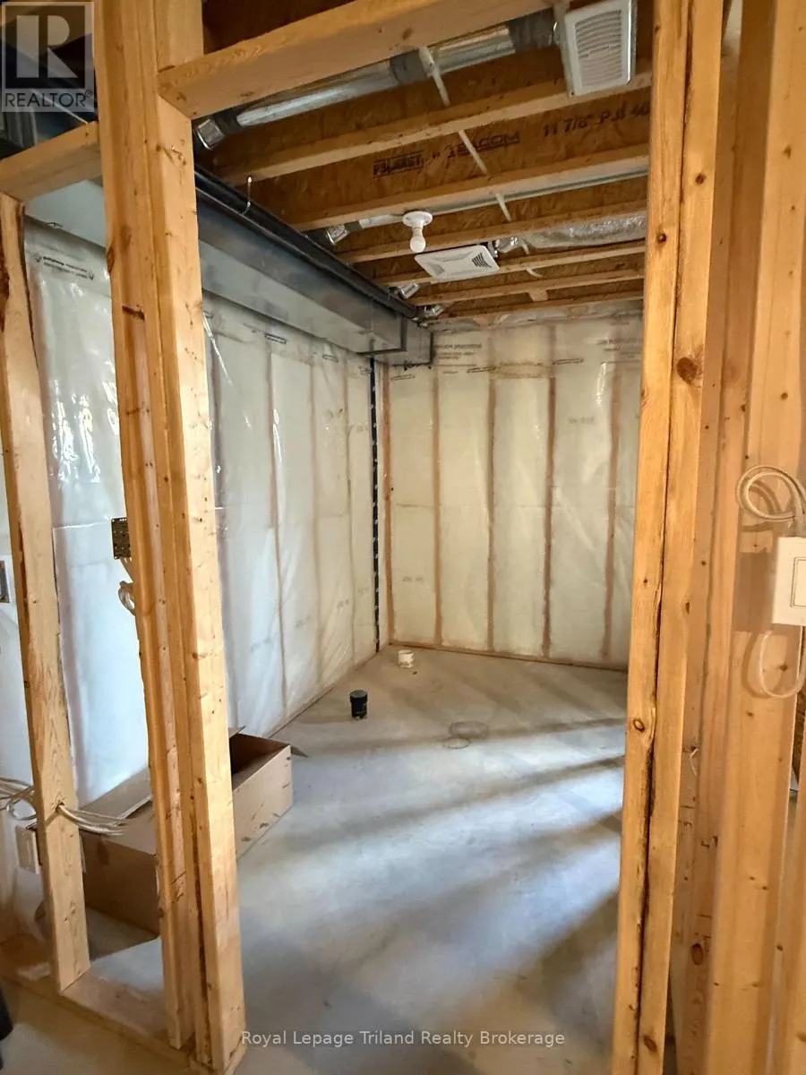 75 TRAILVIEW DRIVE