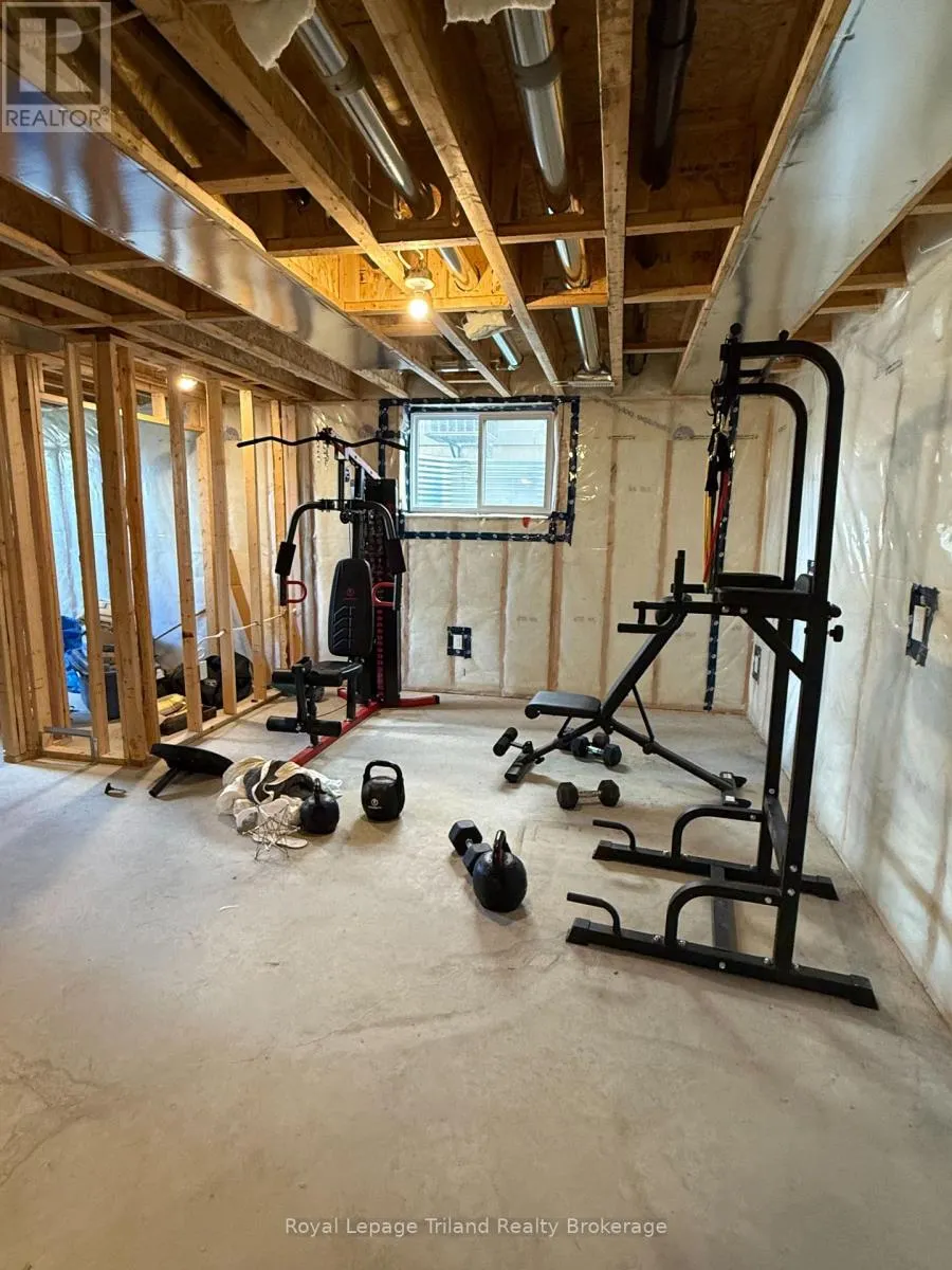 75 TRAILVIEW DRIVE