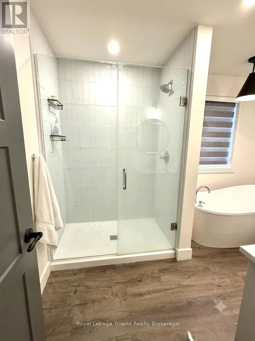 75 TRAILVIEW DRIVE