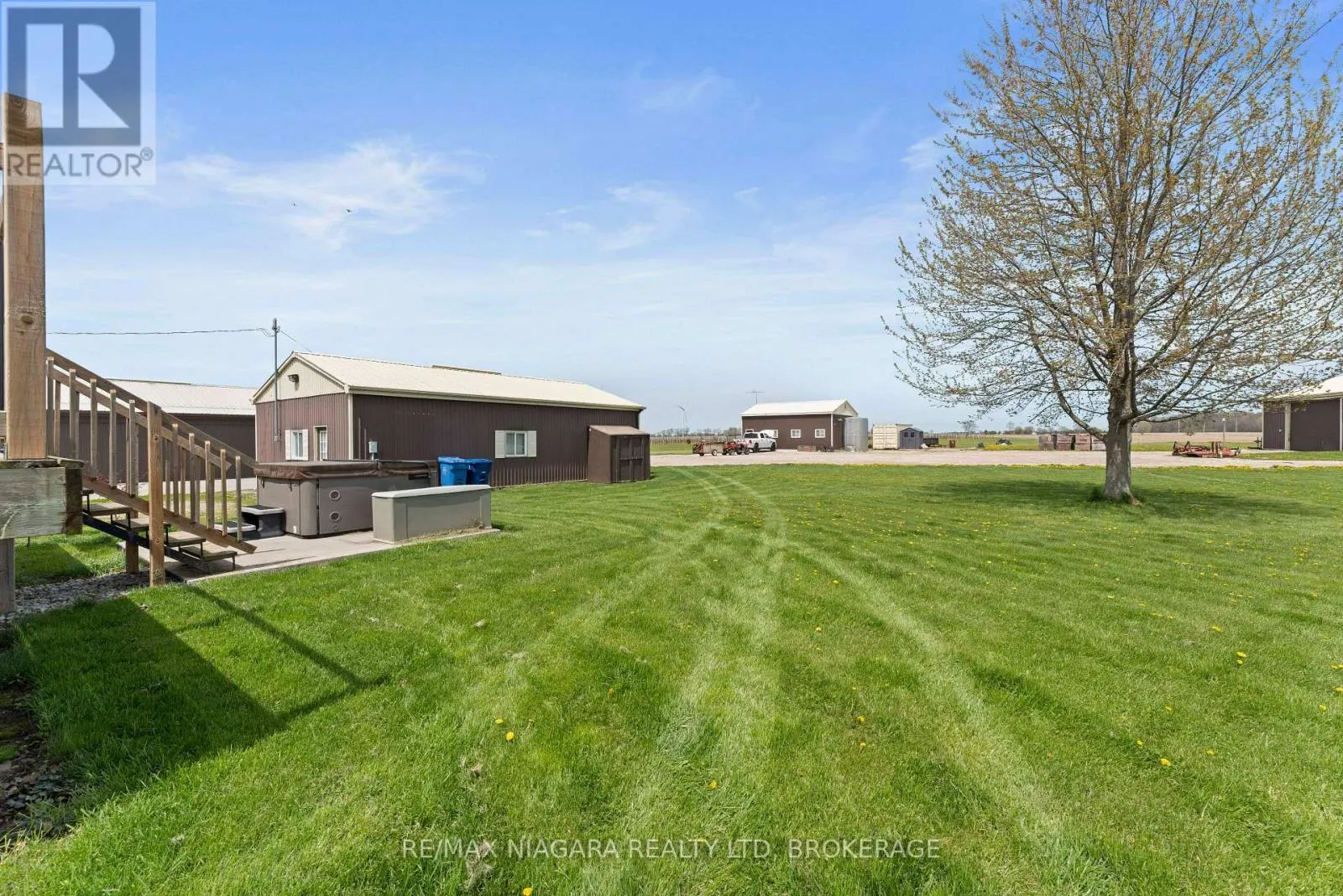 410 COUNTY RD 50 ROAD W