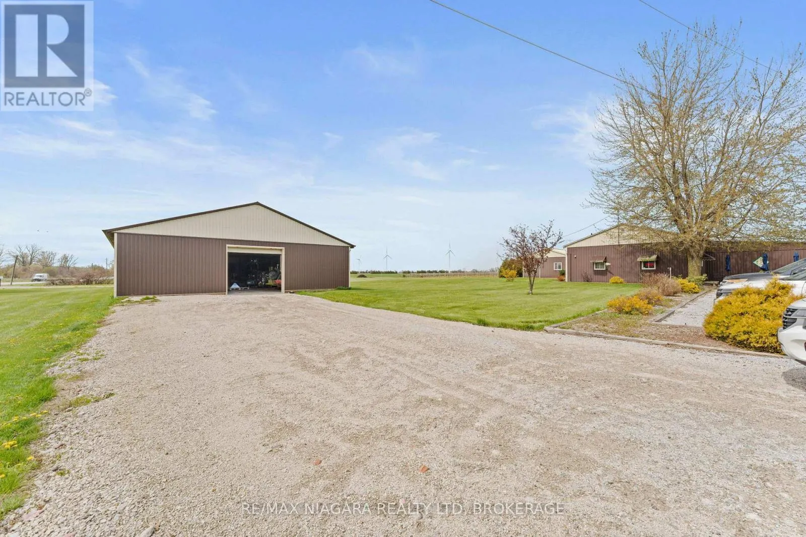 410 COUNTY RD 50 ROAD W