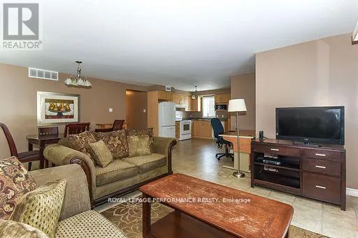 37 AND 35A CLOVERLOFT COURT