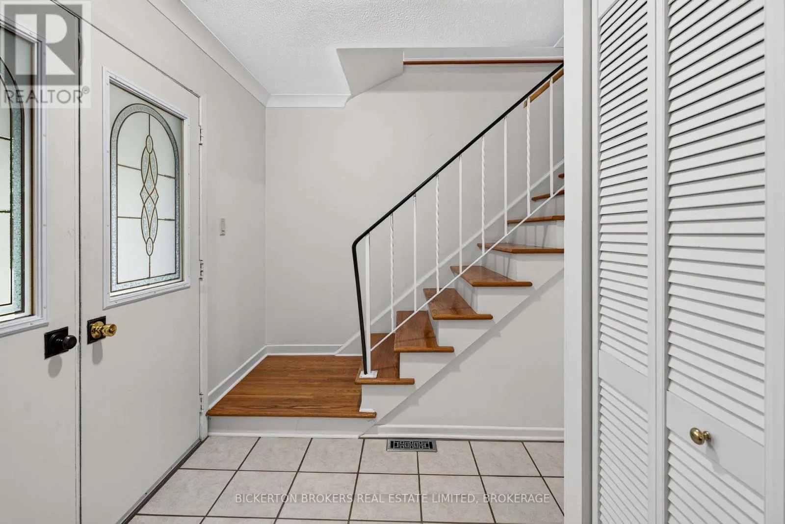 160 ELMWOOD DRIVE