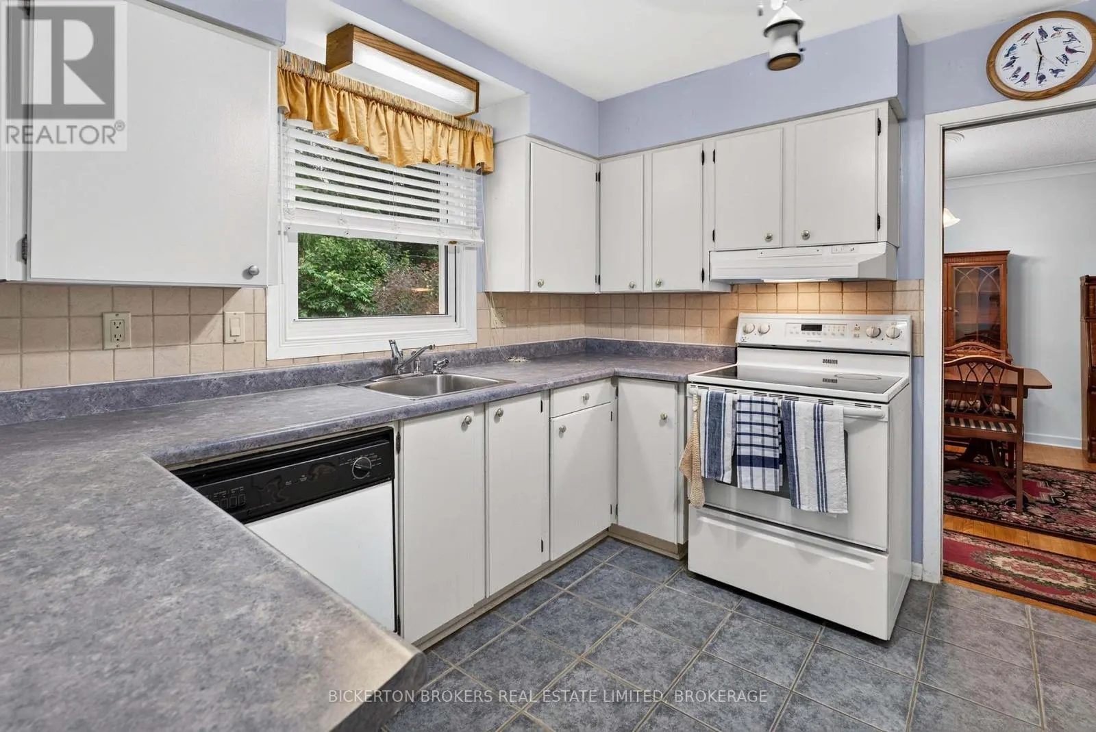160 ELMWOOD DRIVE