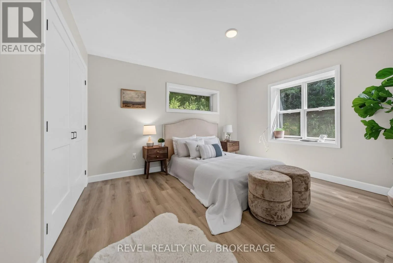 106 LONG POINT ROAD
