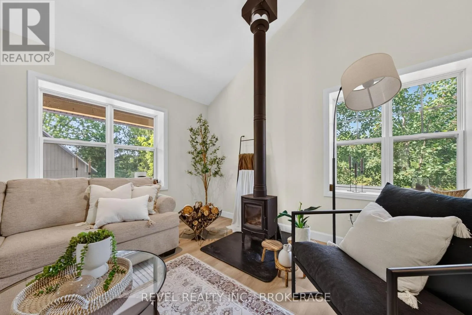 106 LONG POINT ROAD
