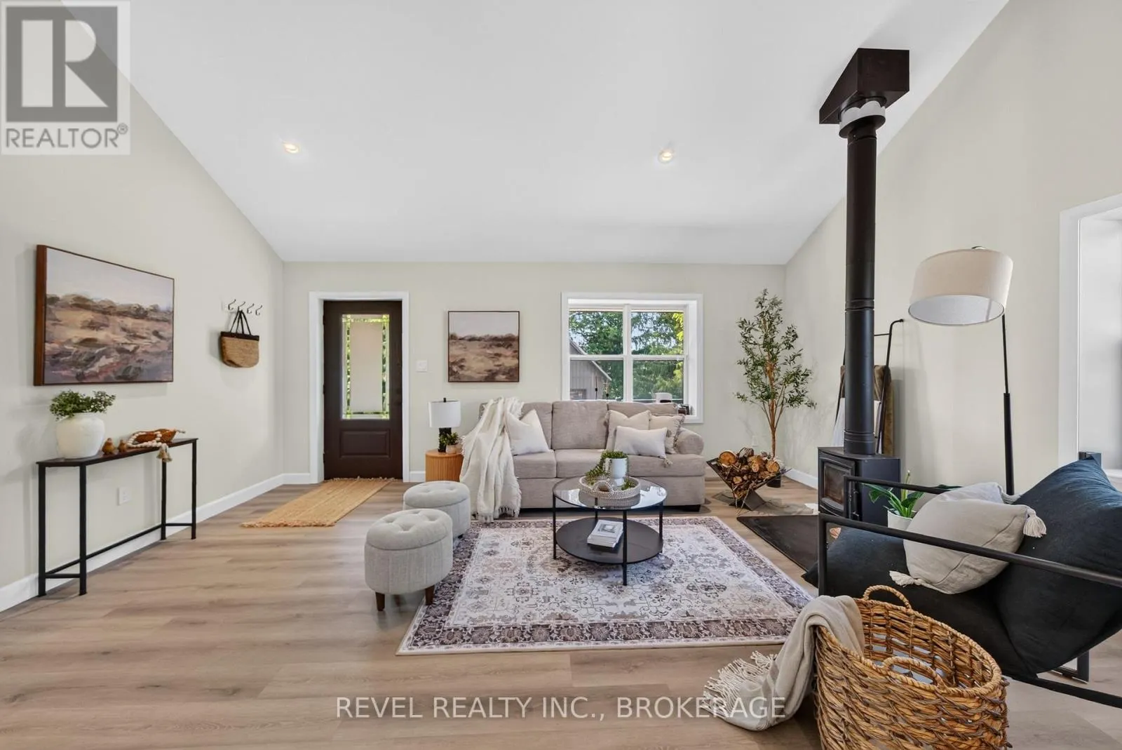 106 LONG POINT ROAD