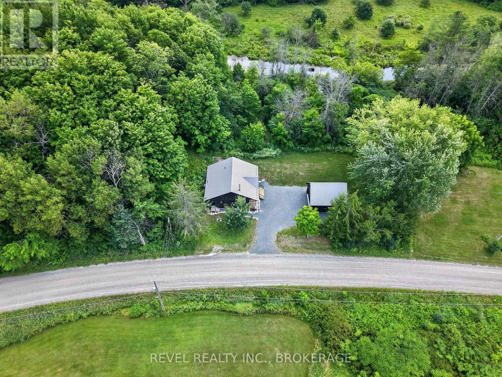 106 LONG POINT ROAD