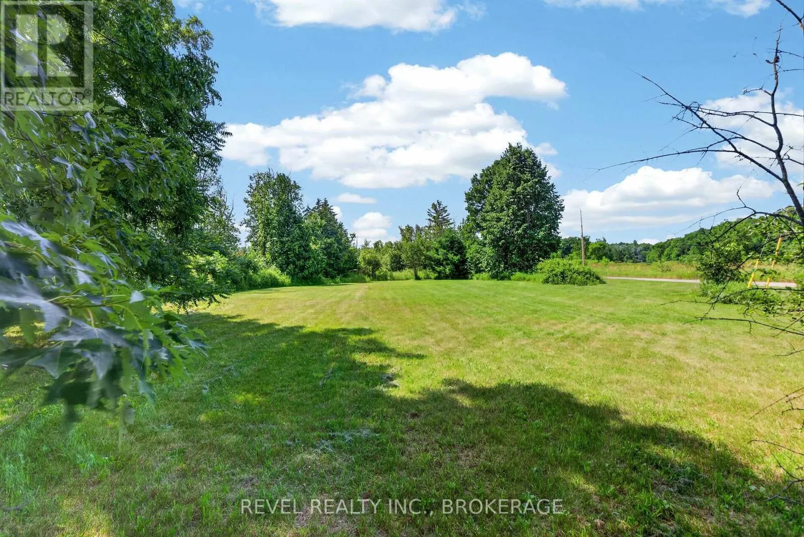 106 LONG POINT ROAD