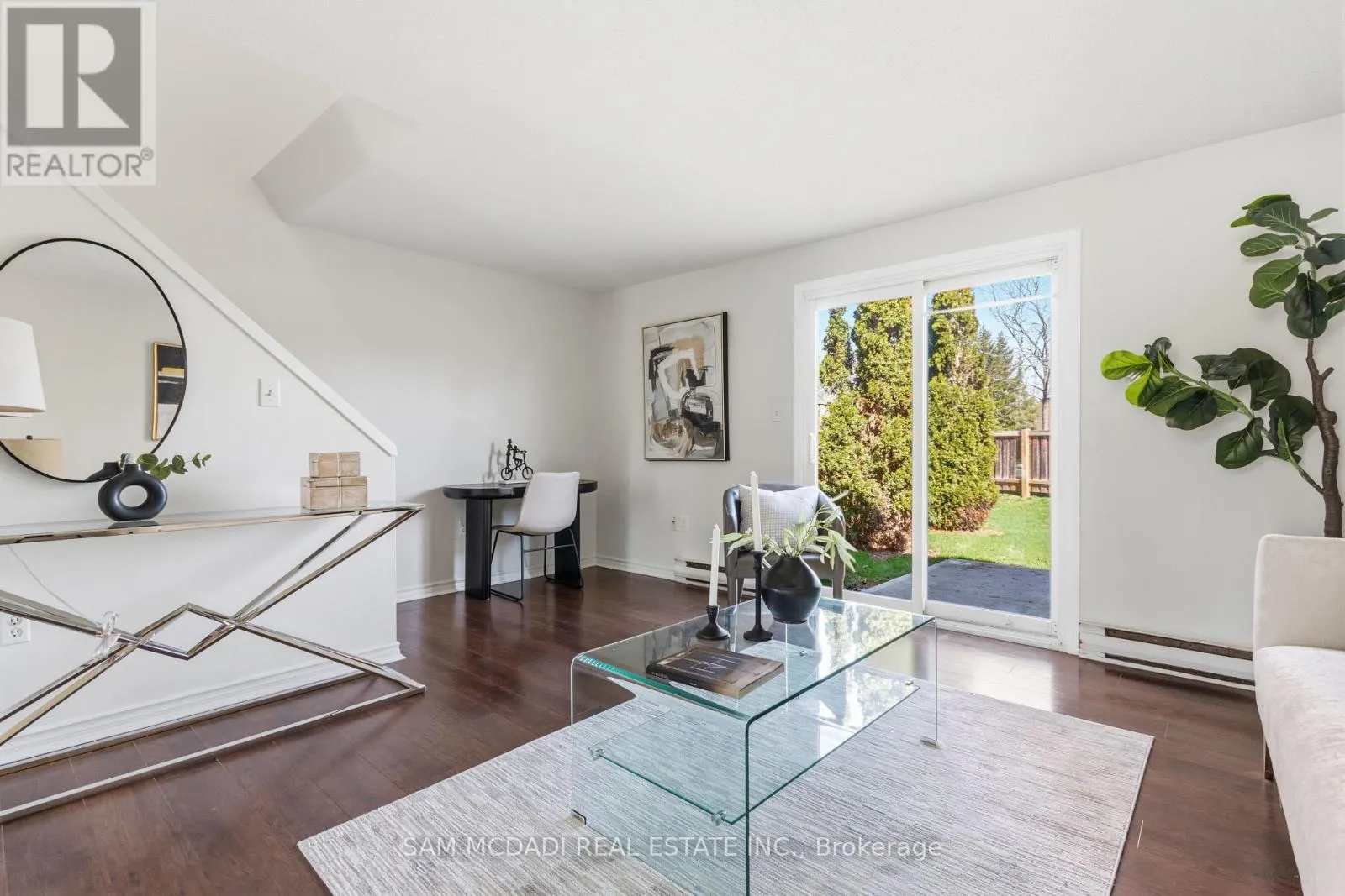 2 - 160 RITTENHOUSE ROAD