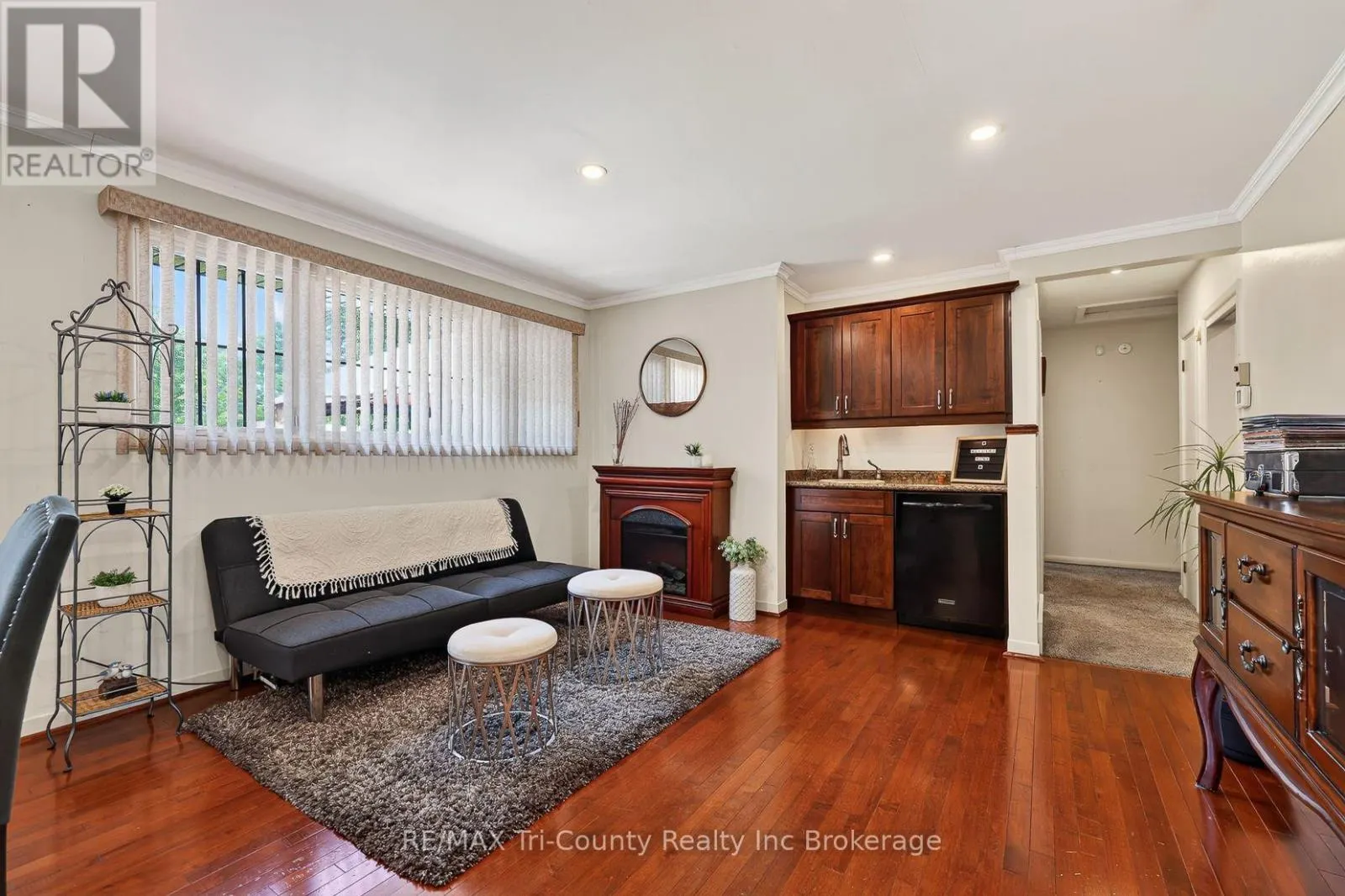 309 QUARTERLINE ROAD
