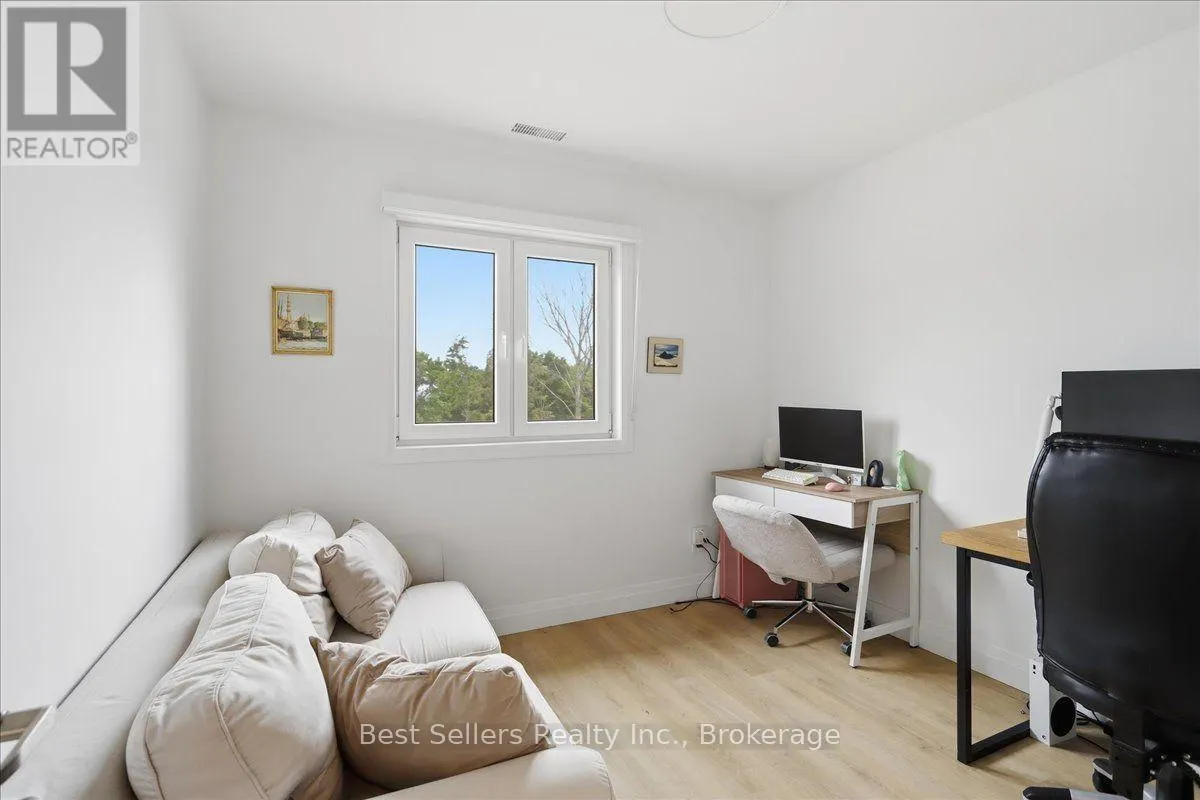 1 - 54 FLORENCE STREET W