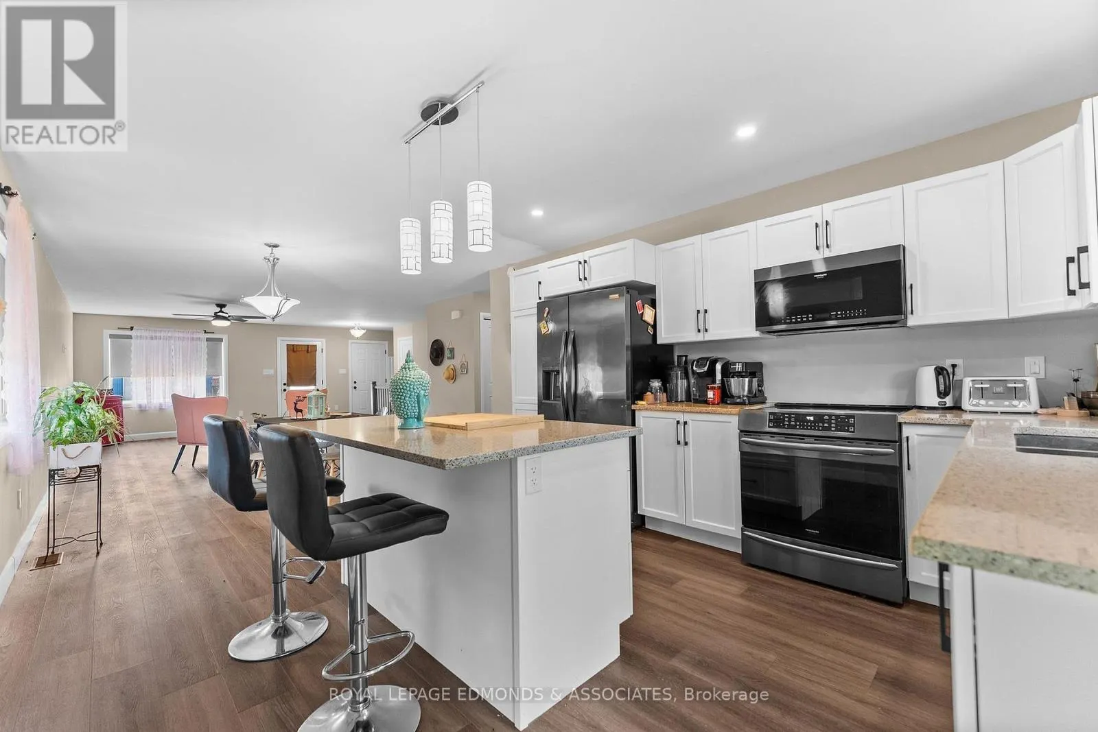 1313 BLAKELY CRESCENT