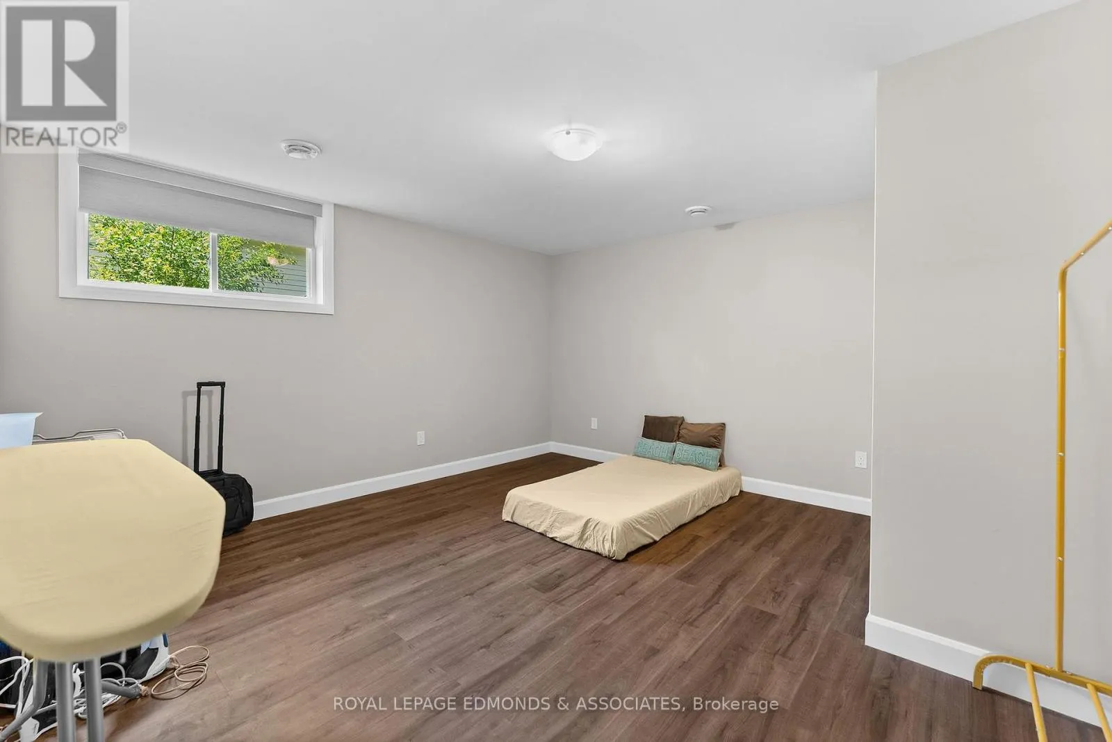 1313 BLAKELY CRESCENT