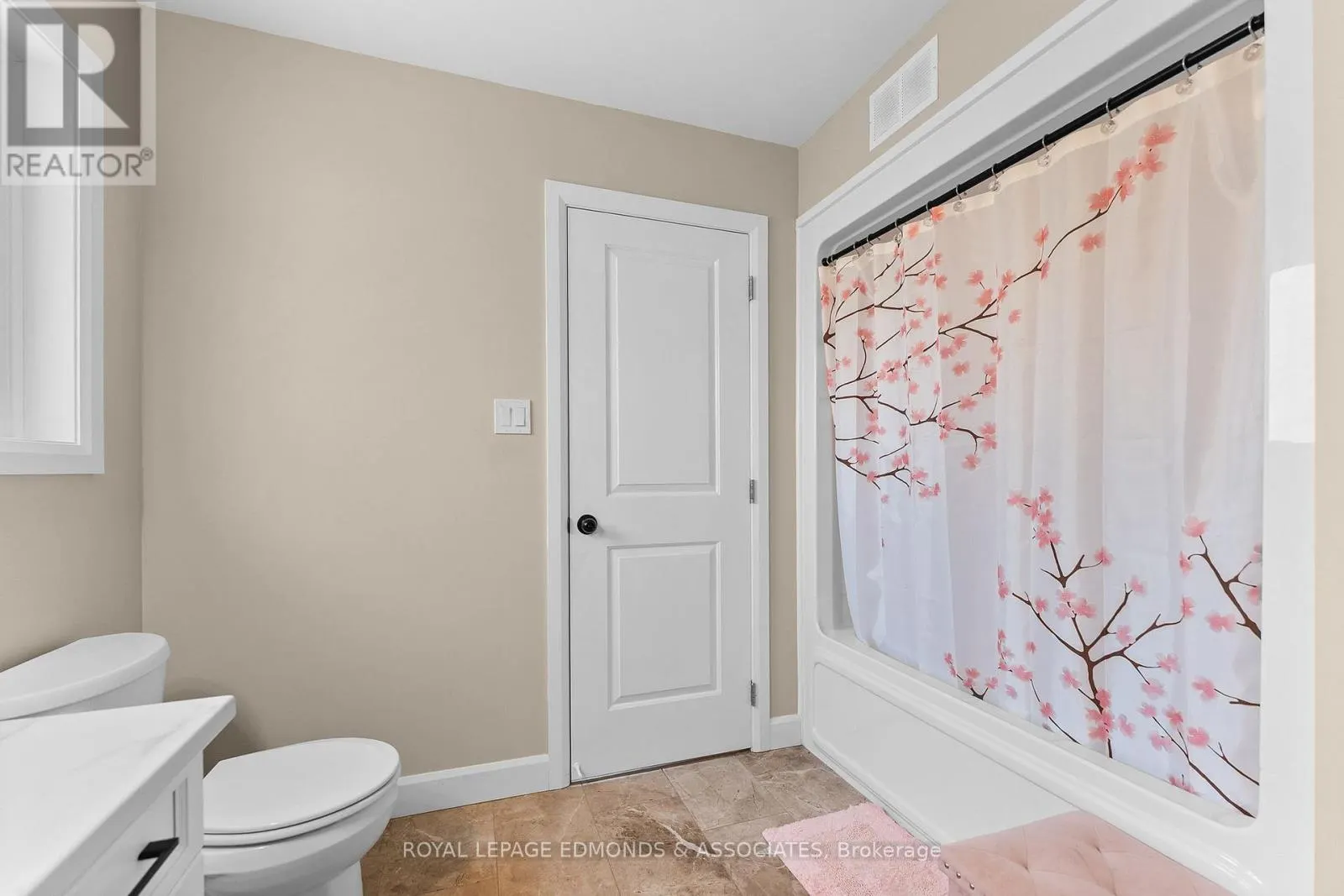 1313 BLAKELY CRESCENT