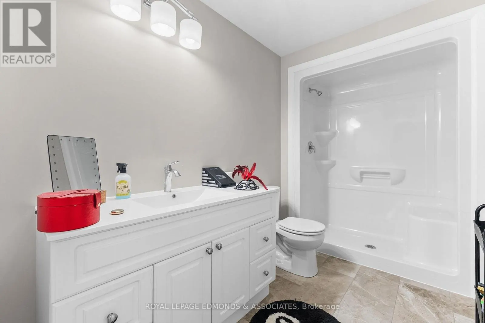 1313 BLAKELY CRESCENT