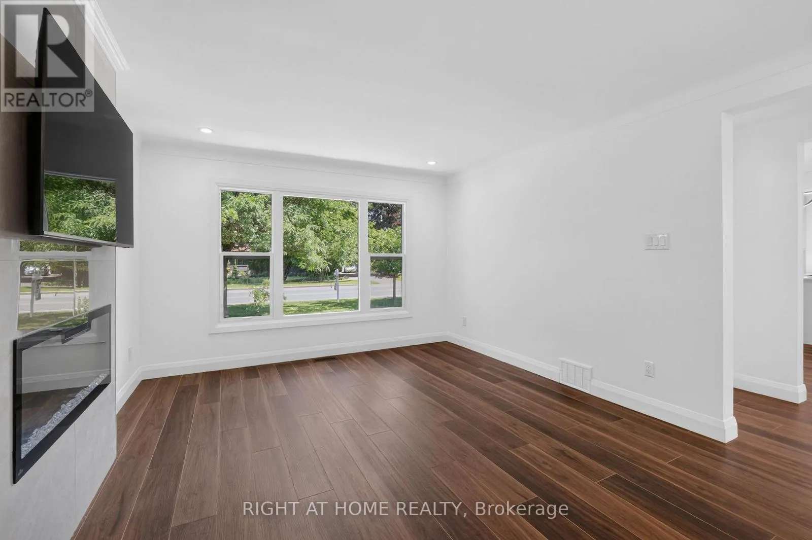 200 ISLAND PARK DRIVE