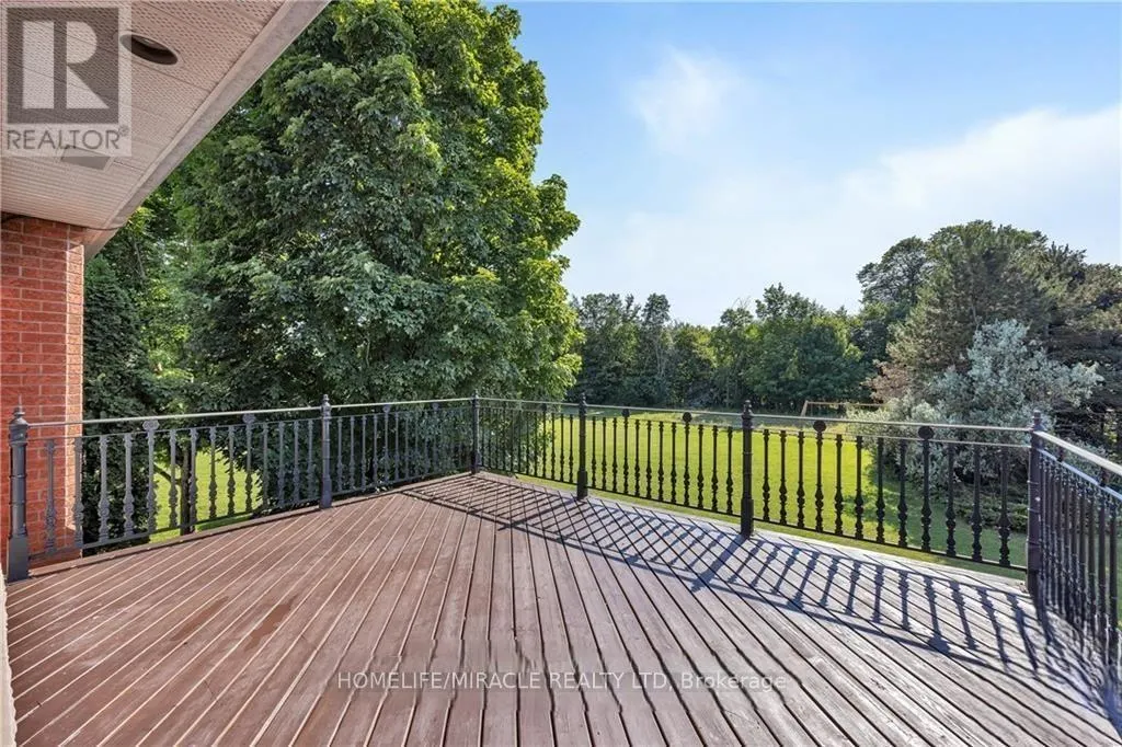 141 KERRY HILL CRESCENT