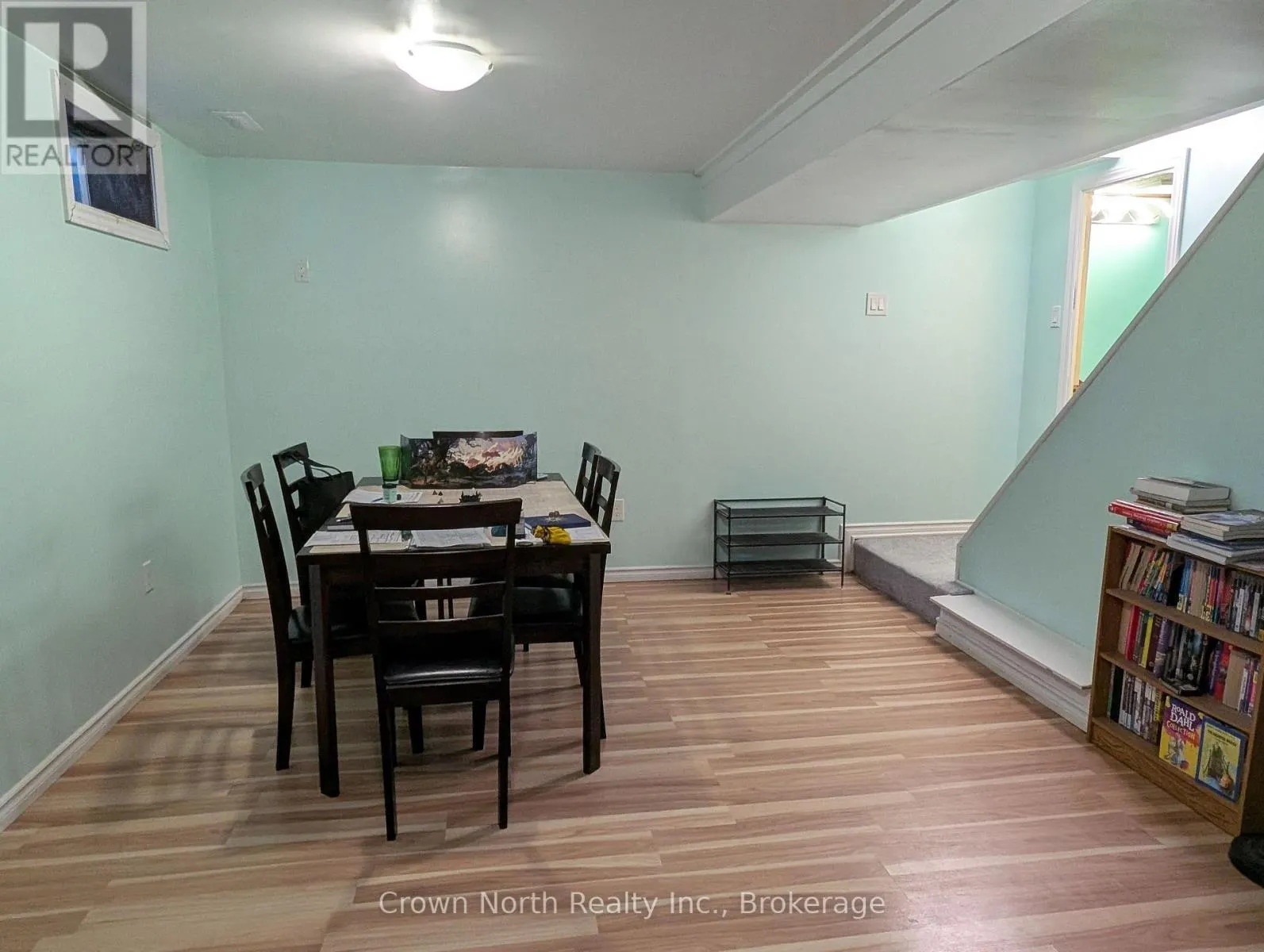 60 POCHON AVENUE
