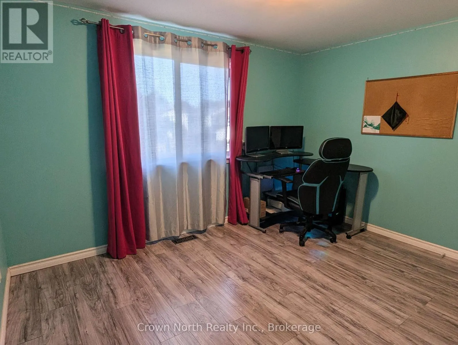 60 POCHON AVENUE