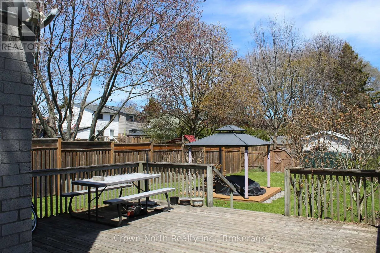 60 POCHON AVENUE