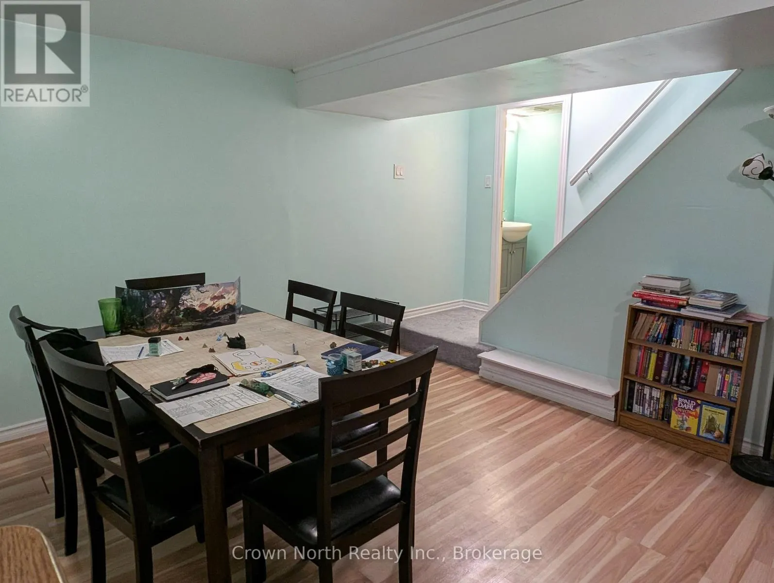 60 POCHON AVENUE