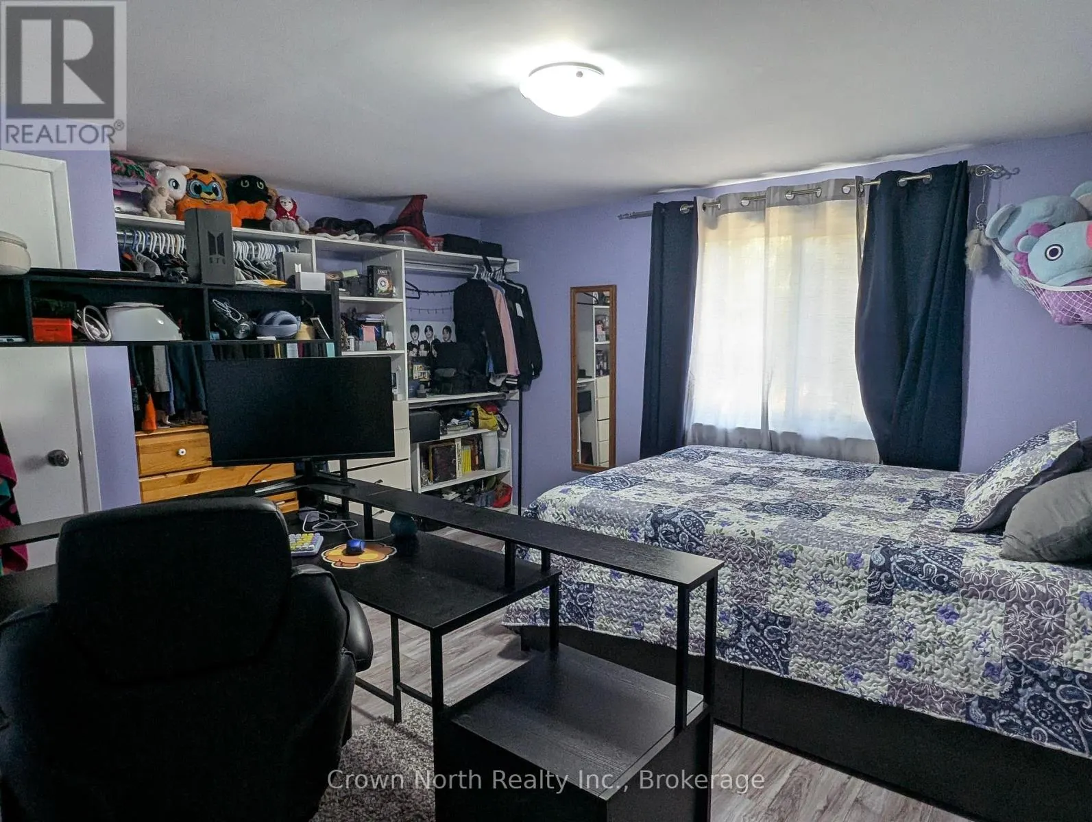 60 POCHON AVENUE