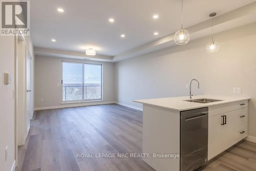 803 - 118 WEST STREET #803