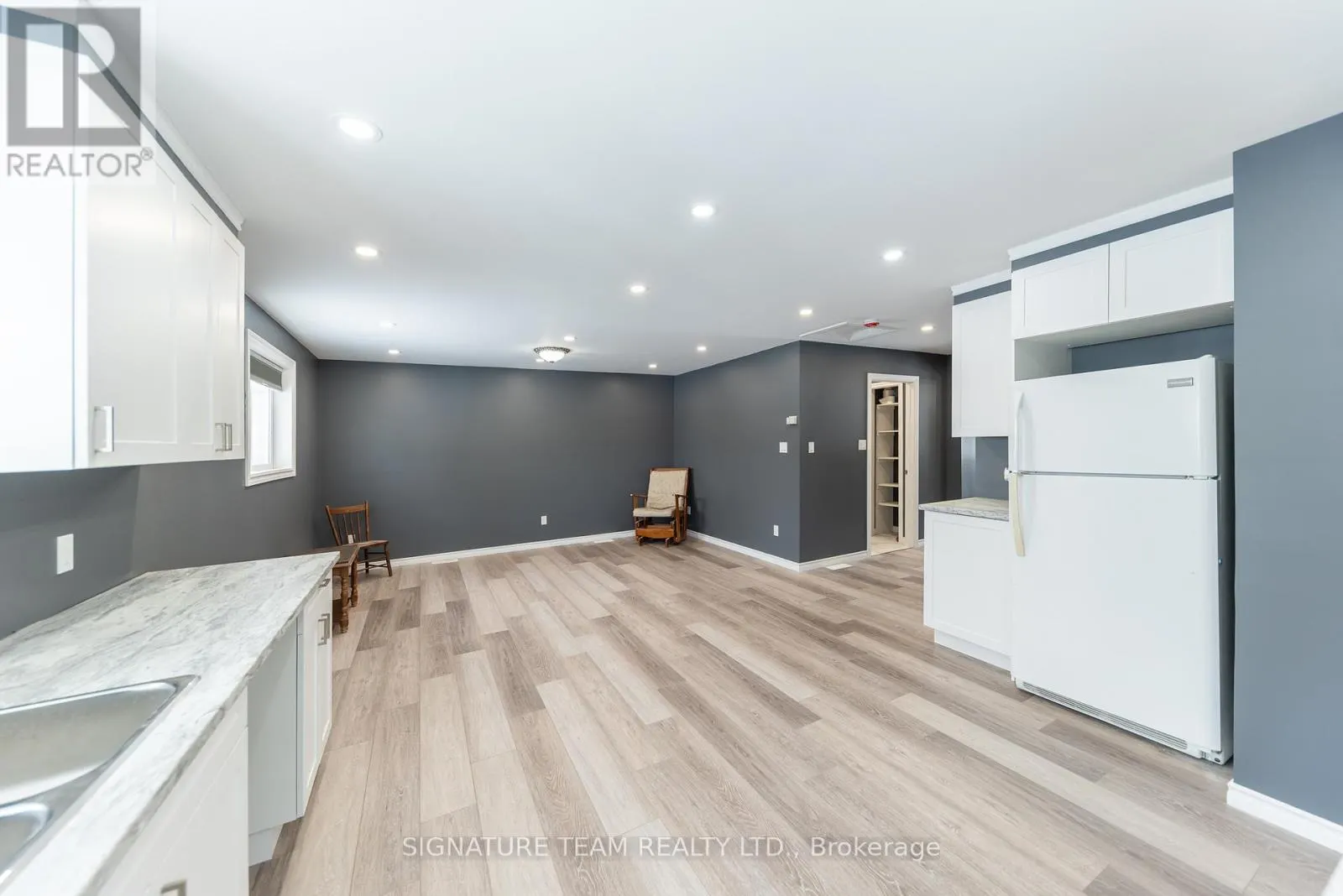 1131 WRIGHT ROAD