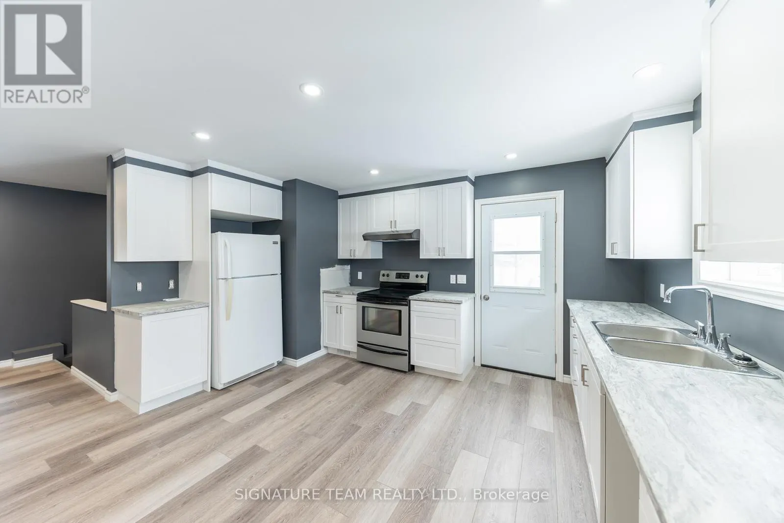 1131 WRIGHT ROAD